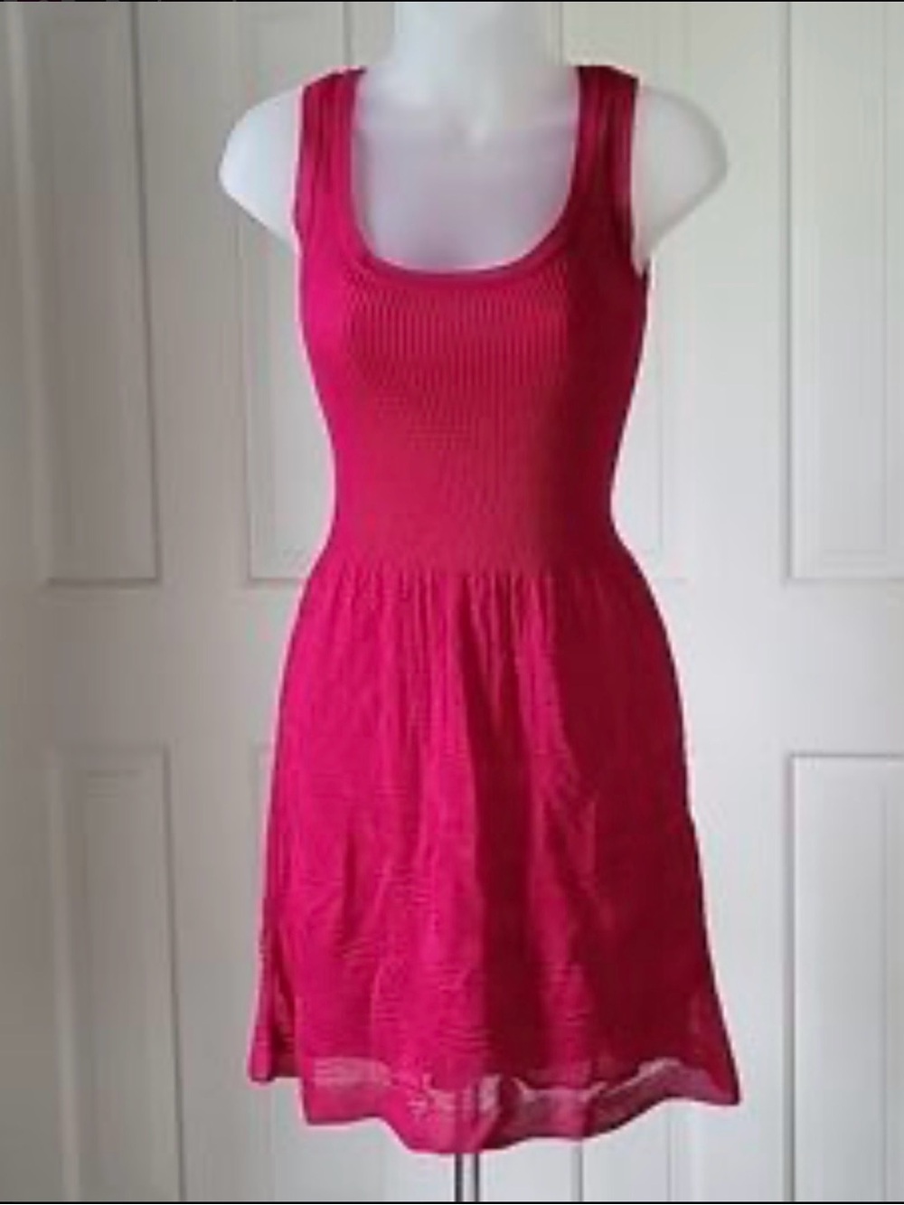 M Missoni Fuchsia Pink Textured Tank Dress. A-line drop skirt